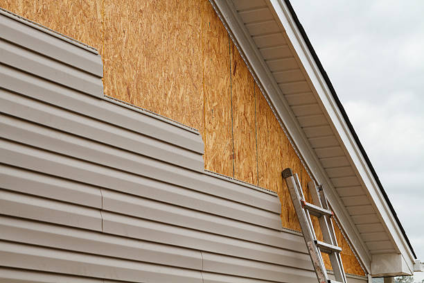 24/7 Emergency Storm Damage Siding Repair experts in Freeburg, PA